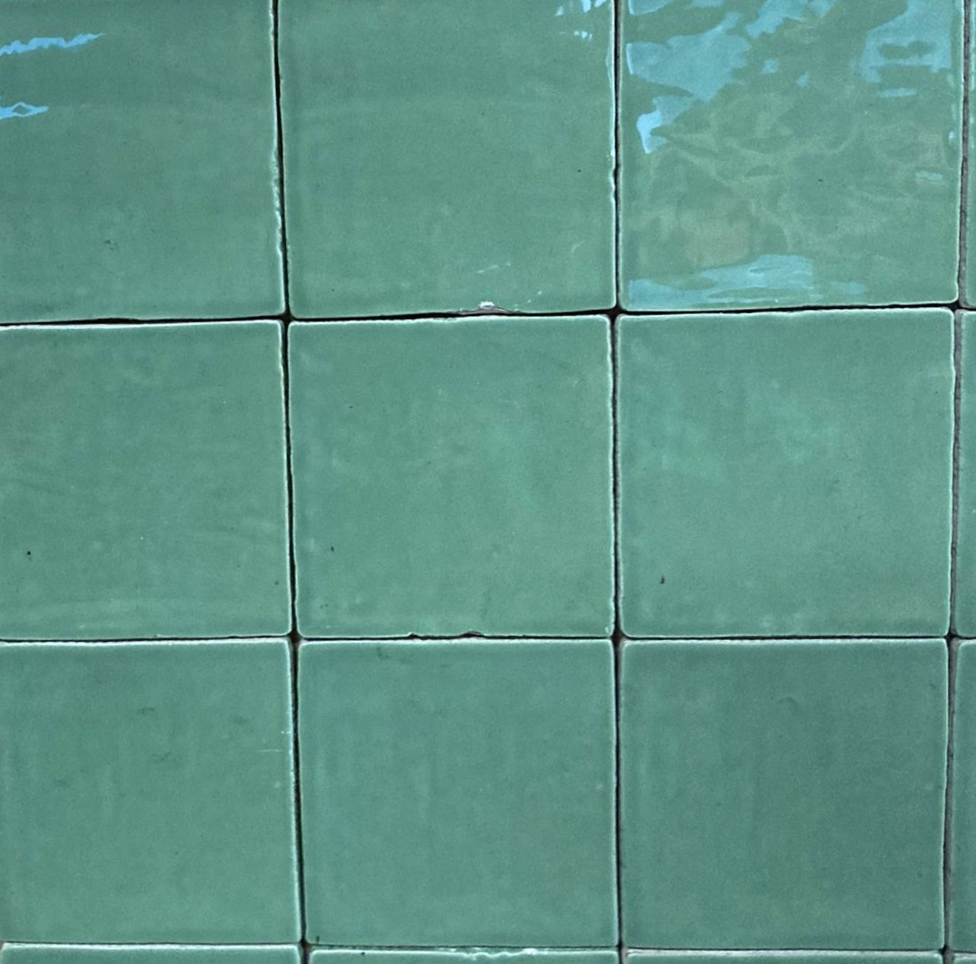 Handvorm glans wandtegel 13x13 groen