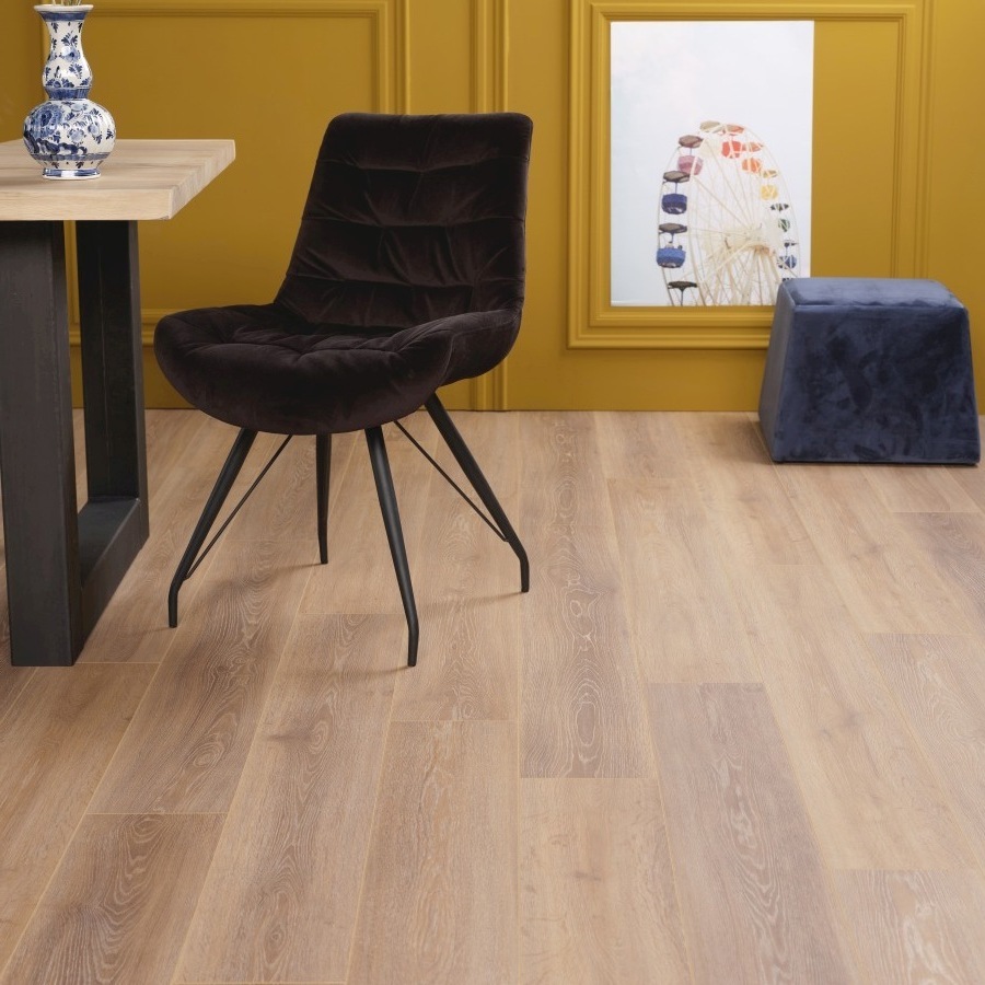 Eiken klik-vinyl laminaat