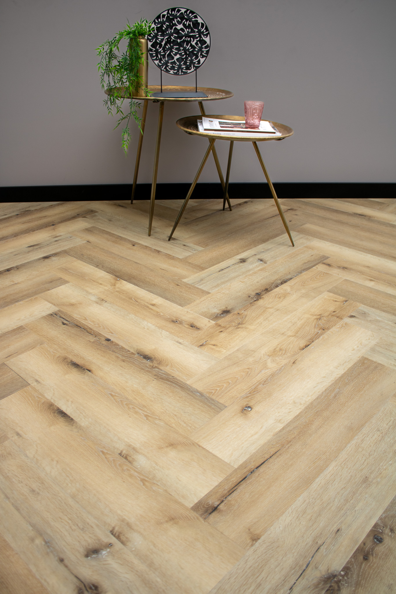 Warm geelbruin klik vinyl laminaat visgraatvloer Warm geelbruin klik vinyl laminaat visgraatvloer